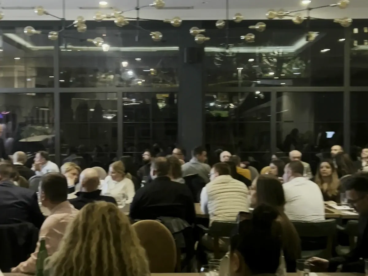 Večernja konferencija